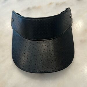 Fenix Sportier- visor, black leather w/ gold hardware